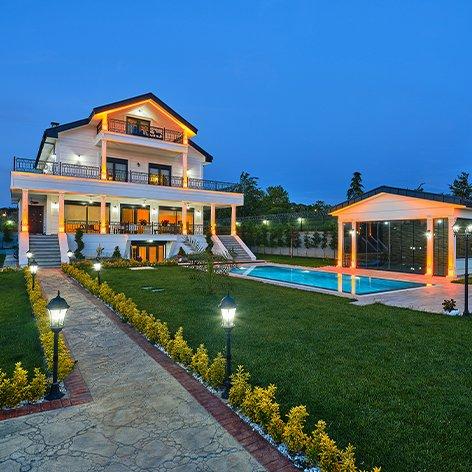 Villa Bahçesi Rulo Çim